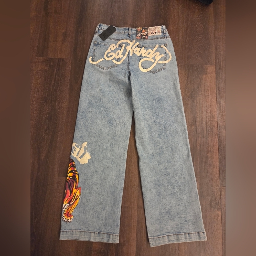 NWT Y2K Ed Hardy Crawling Tiger Stretch Wide Leg Jeans - Light Wash - Picture 9 of 9